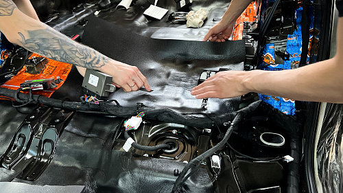 Шумоизоляция пола Танк 300